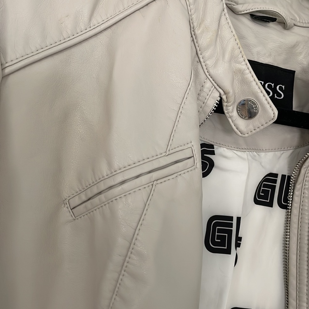 Guess Jacket - Picture 9 of 14